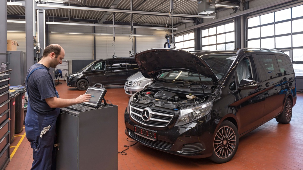 Диагностика и техобслуживание автомобилей Mercedes на СТО